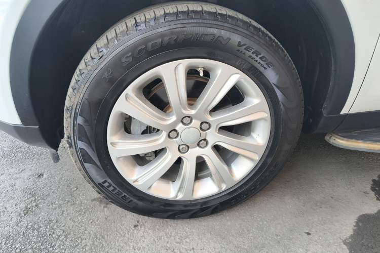 Used Land Rover Discovery Sport 2017 2.0T SE
