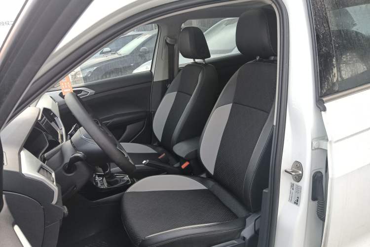 Used Volkswagen Tacqua 2023 200TSI DSG Joy-Connect Edition