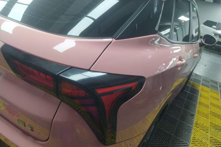 Used NETA V 2022 Chao 400 Lite Pink Custom Edition
