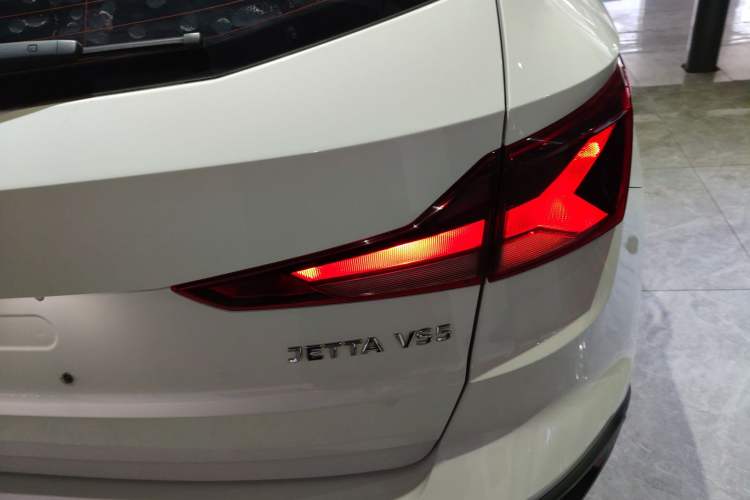 Used Jetta VS5 2019 280TSI Automatic Enjoyment Model