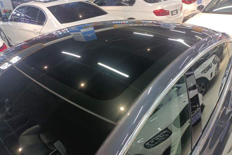 Used Tesla Model 3 2019 Standard Range Rear-Drive Upgraded Version
