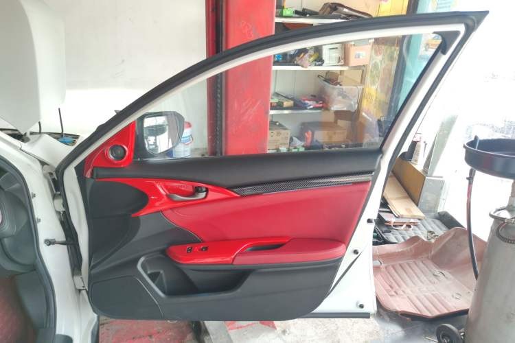 Used Honda Civic 2021 HATCHBACK 220TURBO CVT Trendy Cool Edition
