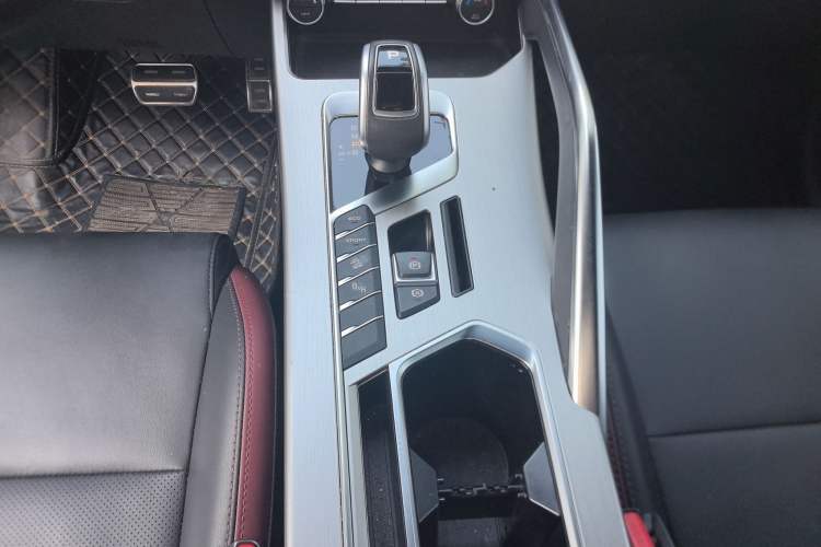 Used Geely Auto Coolray 2020 PRO 260T DCT Knight
