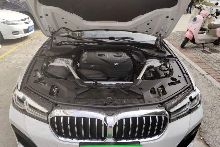 Used BMW 5 Series 2022 Second Facelift 530Li Leading Edition M Sport Package
