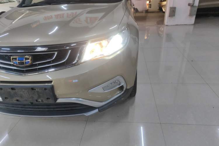 Used Geely Auto Emgrand X7 Sport 2016 2.0L Manual Smart Connect Version
