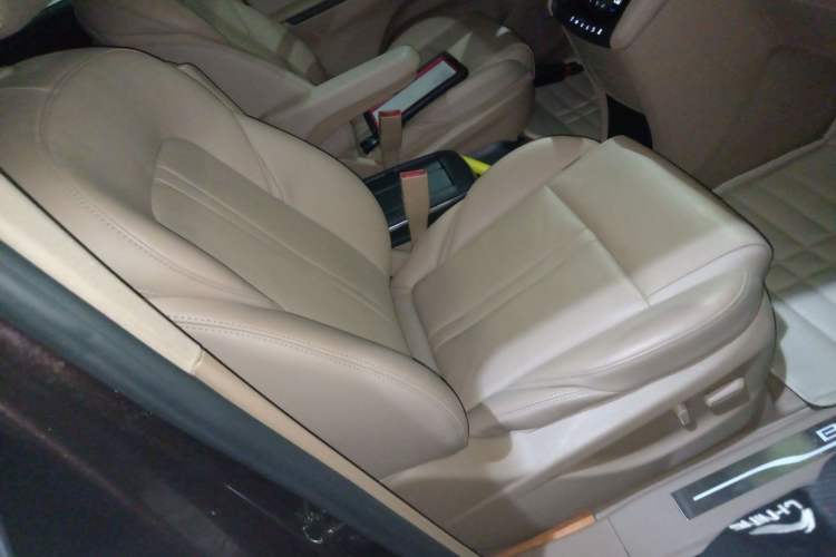 Used Buick GL8 2018 ES 28T Flagship Model China VI Standard
