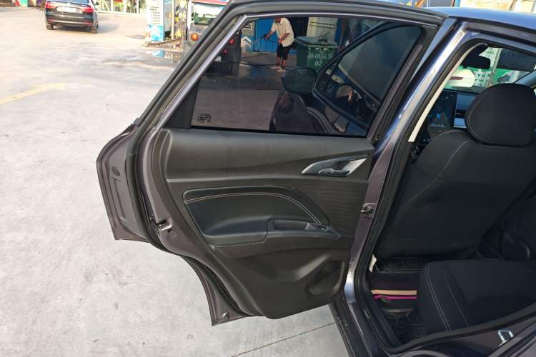 Used NETA V 2021 Standard Range Entertainment Version – Upgraded Model
