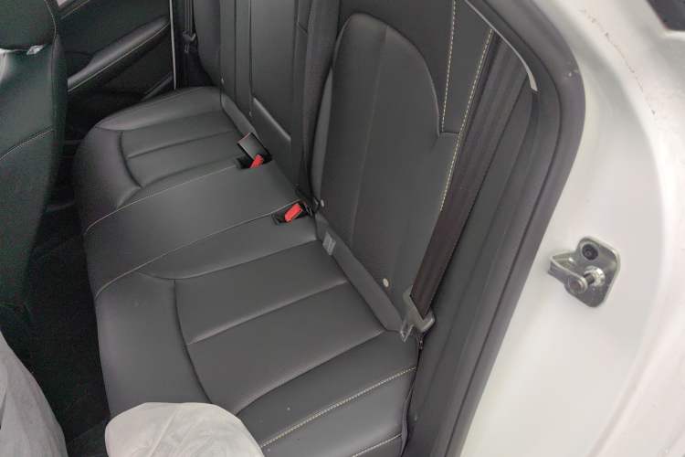 Used Roewe i6 MAX New Energy 2023 EV 420 Skyroof Special Edition