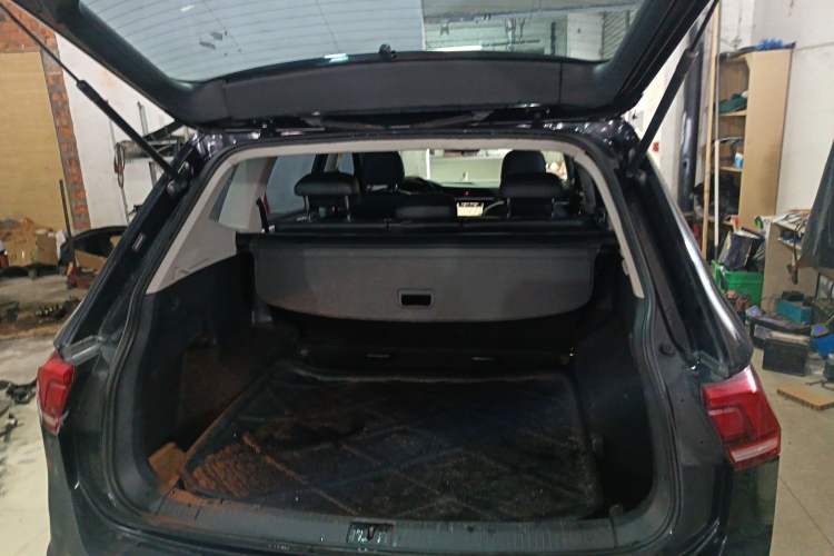 Used Volkswagen Tiguan L 2019 330TSI Automatic Two-Wheel Drive Panoramic Comfort Edition China V Standard