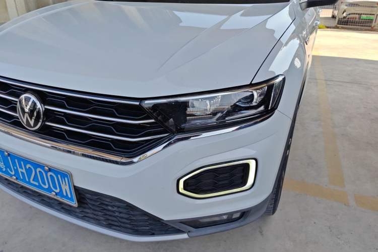 Used Volkswagen T-ROC 2021 280TSI DSG Two-Wheel Drive Comfort Connect Edition
