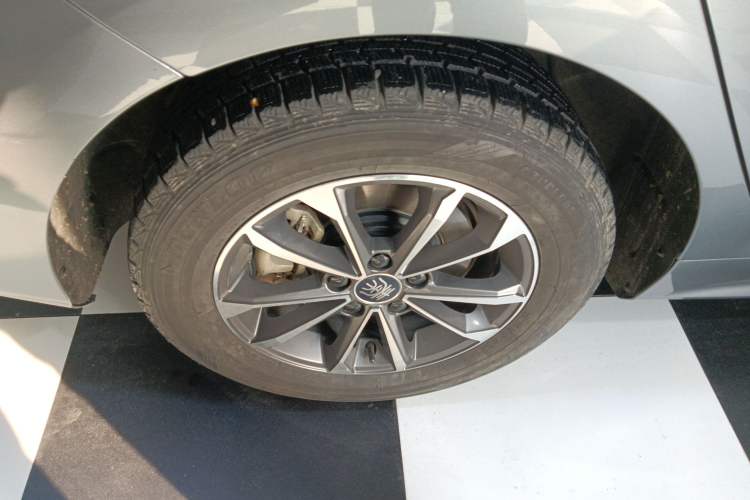 Used BYD Qin PLUS 2023 Champion Edition DM-i 55KM Leading Model
