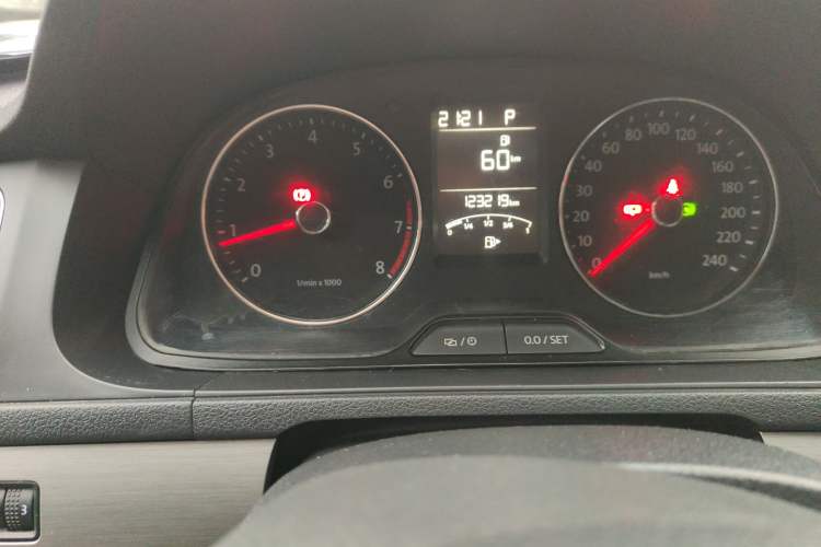 Used Volkswagen Lavida 2013 Restyled Classic 1.6L Automatic Comfort Edition