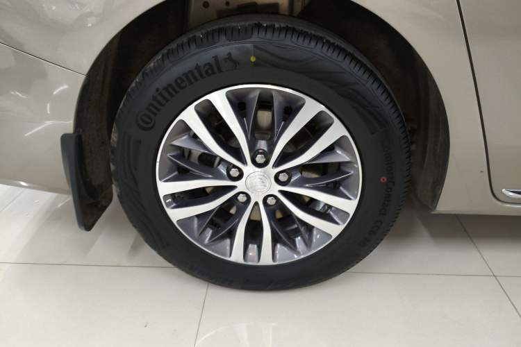 Used Buick GL8 2023 ES Lu Zun Deluxe Model
