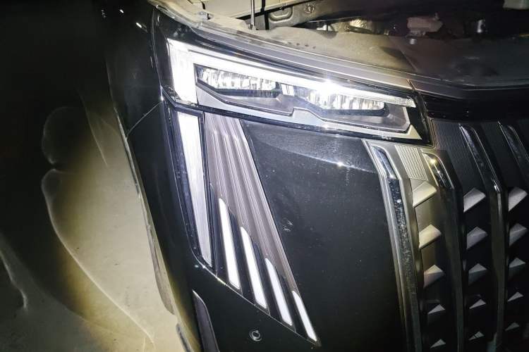 Used GAC Trumpchi M8 2024 Master Series 400T Prestige Edition
