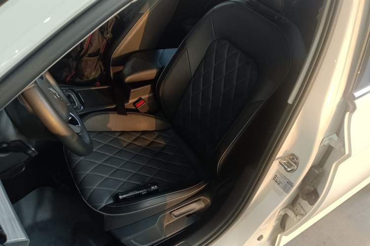 Used Volkswagen Sagitar 2023 280TSI DSG Excellence Edition
