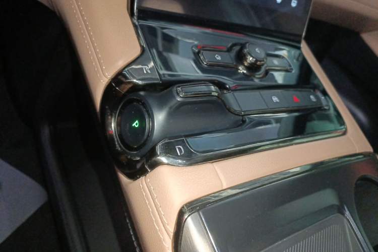 Used Nio ES8 2020 415 km Range 6-Seater Version
