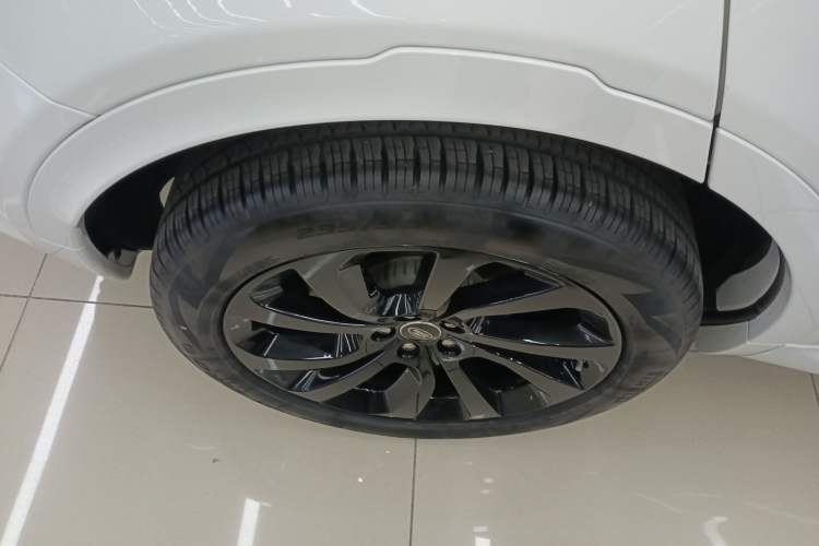 Used Land Rover Discovery Sport 2020 249 PS R-Dynamic Performance Edition