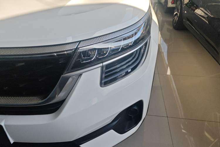 Used Kia KX3 2020 1.5L CVT Trend Edition
