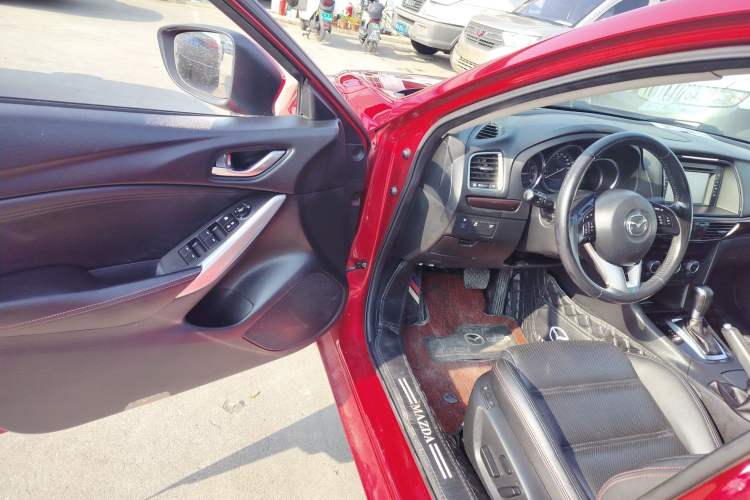 Used Mazda Atenza 2014 2.0L Blue Sky Deluxe Edition