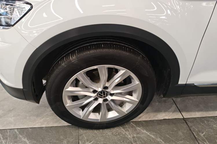 Used Volkswagen T-ROC 2022 280TSI DSG Two-Wheel Drive Elite PLUS
