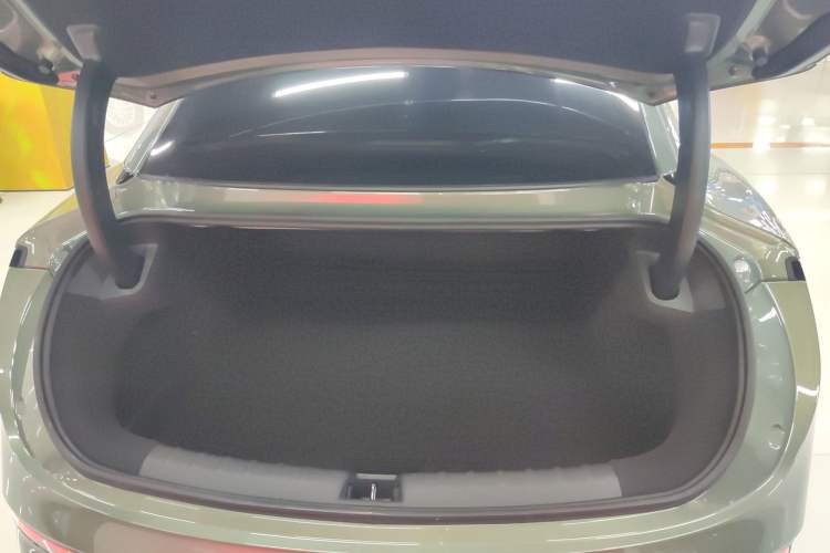 Used Zeekr 007 2025 Long-Range Rear-Wheel-Drive Intelligent Driving Version 100 kWh
