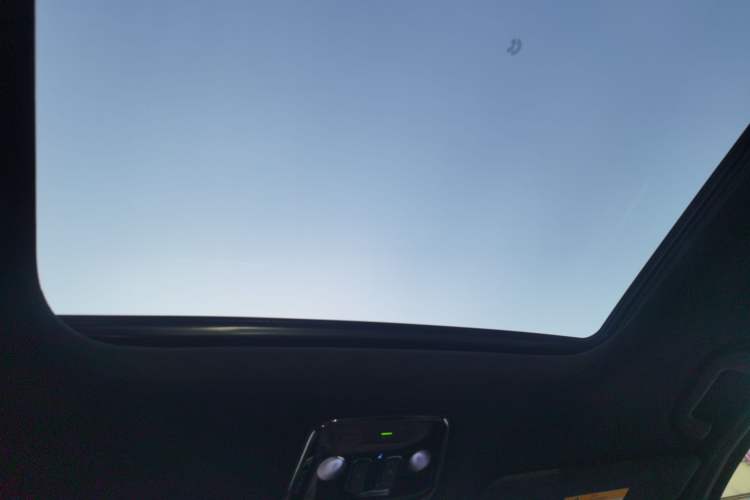 Used Nio ES8 2020 415 km Signature Edition 6-Seater Version
