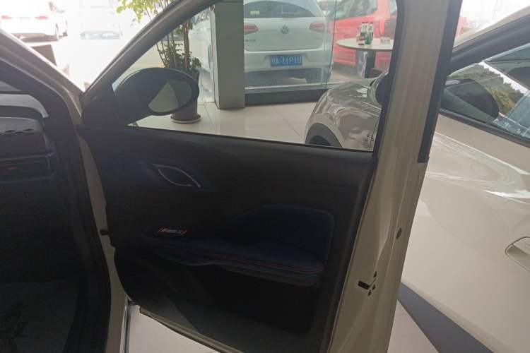 Used BYD Seagull 2025 Intelligent Driving Version 305 km Dynamic Edition
