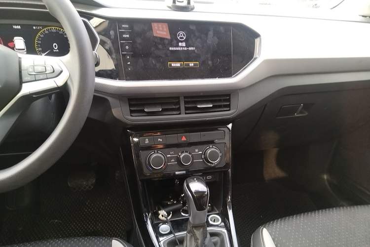 Used Volkswagen Tacqua 2023 200TSI DSG Joy-Connect Edition