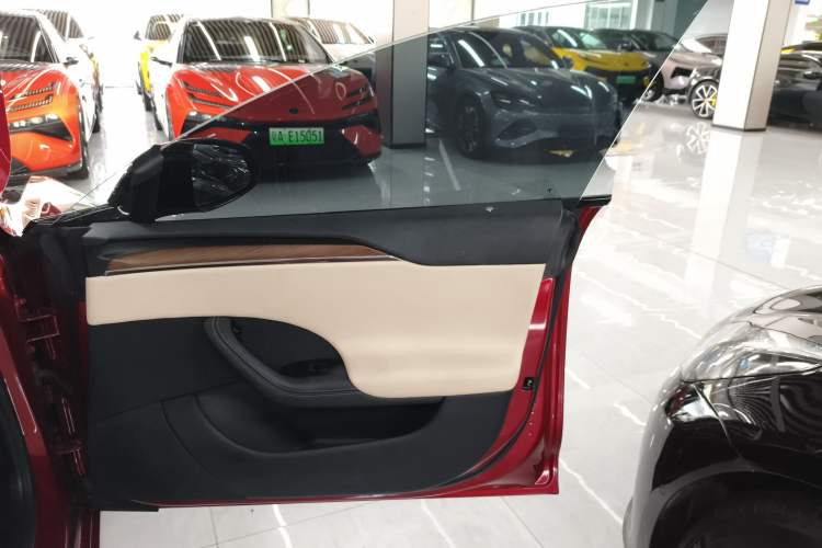 Used Tesla Model S 2023 Dual-Motor All-Wheel-Drive Version
