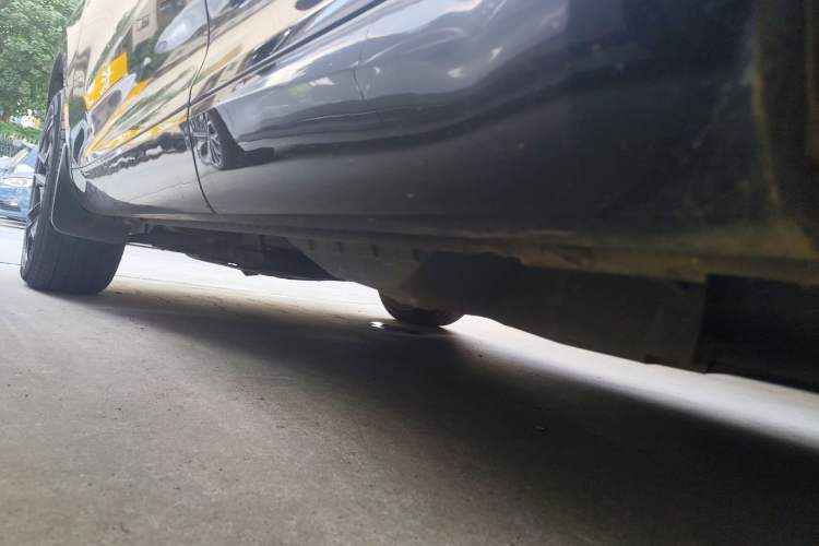 Used Wey VV5 2019 1.5T Two-Wheel Drive Color Pioneer
