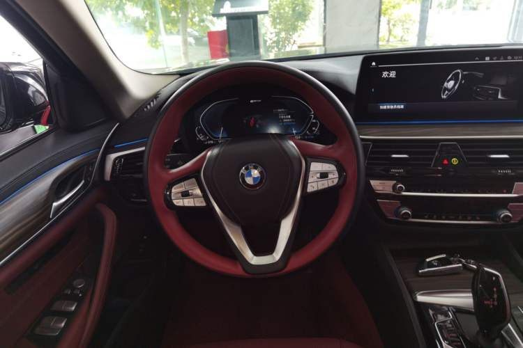 Used BMW 5 Series New Energy 2022 Updated Version 535Le Luxury Package
