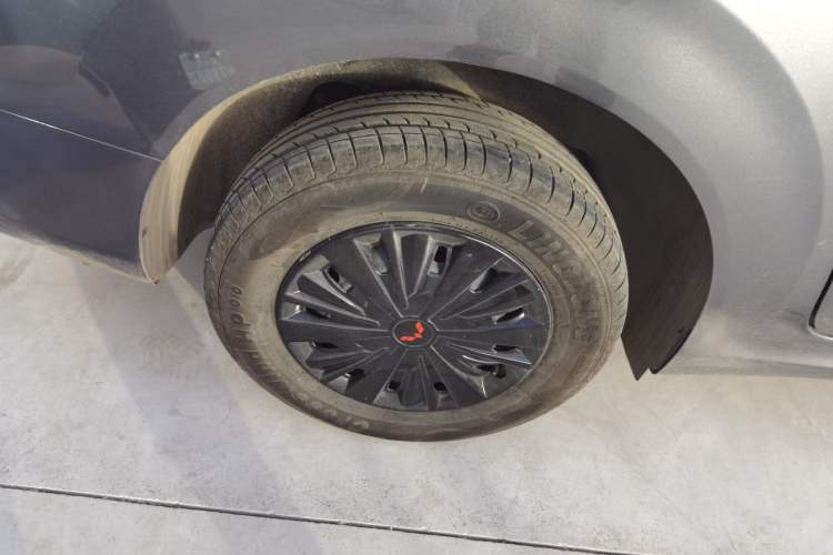 Used Wuling Hongguang New Energy 2024 All-Electric Model 300KM Practical Version
