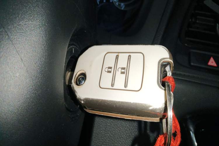 Used Honda Vezel 2020 1.5L CVT Pioneer Edition
