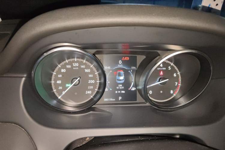 Used Land Rover Discovery Sport 2017 2.0T SE
