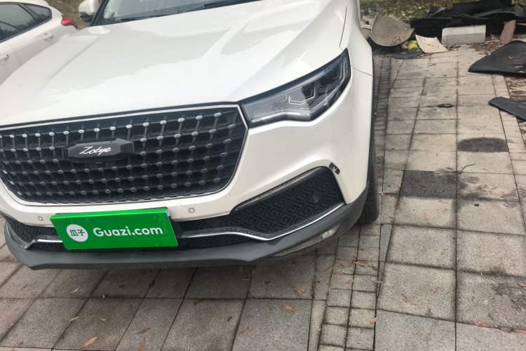 Used Zotye T700 2017 1.8T Dual-Clutch Prestige Model
