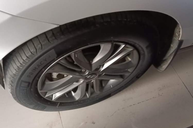 Used Hyundai ix35 2015 2.0L Automatic 2WD Smart Version China V Standard