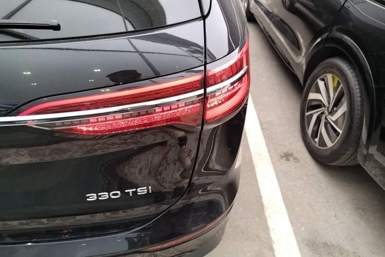 Used Volkswagen Viloran 2024 330TSI Luxury Edition