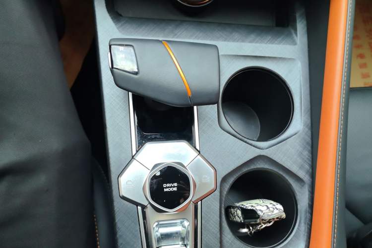 Used Changan UNI-V 2022 1.5T Prestige Version
