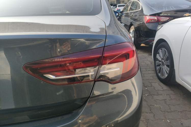 Used Buick Regal 2019 20T Elite Version China VI Standard