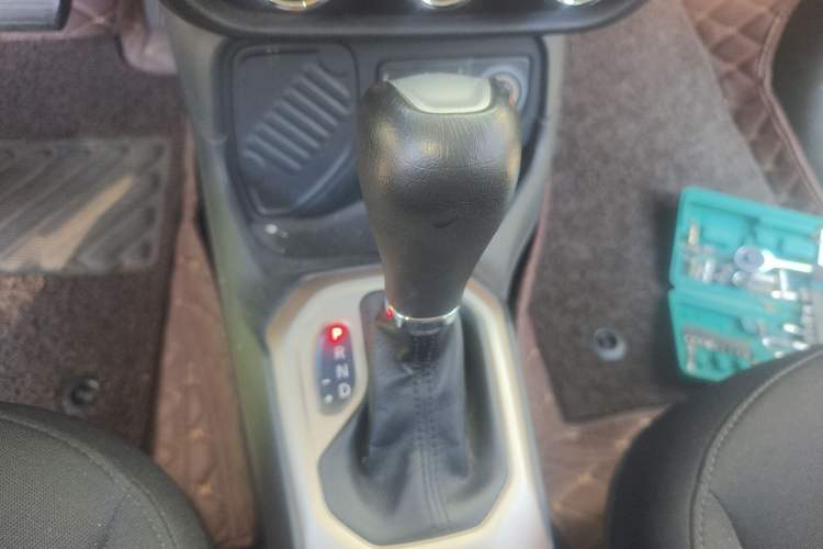 Used  Renegade 2016 1.4T Automatic Kinetic Edition
