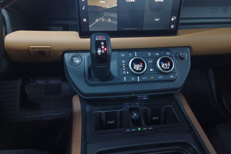 Used Land Rover Defender 2023 Facelift 110 3.0T P400 X-DYNAMIC HSE