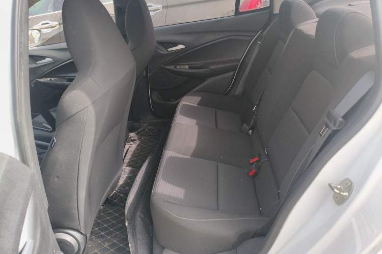 Used Chevrolet Cavalier 2020 325T Automatic Enjoyment Edition
