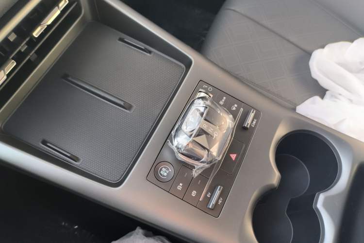 Used BYD Qin PLUS 2025 DM-i Smart Drive 55KM Leading Model