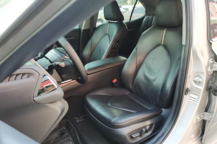 Used Toyota Camry 2019 2.5G Luxury Edition China V Standard
