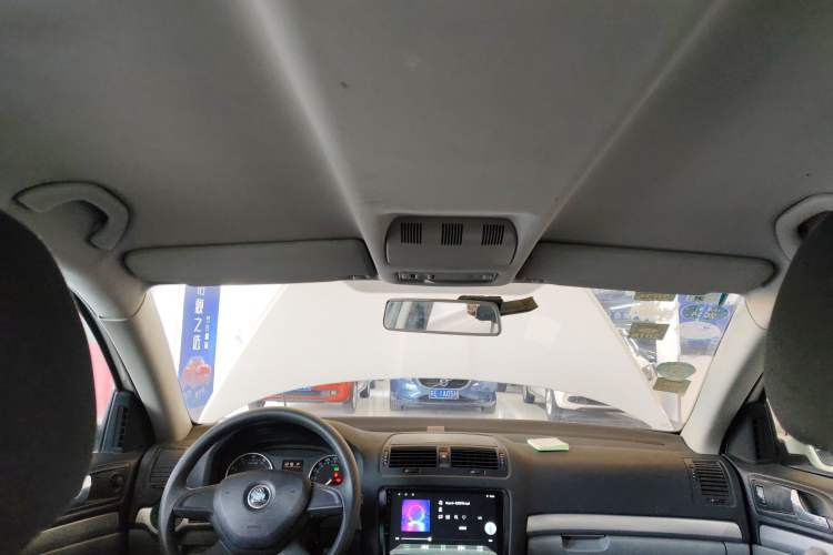 Used Skoda Octavia 2014 1.6L Automatic Yijie Edition
