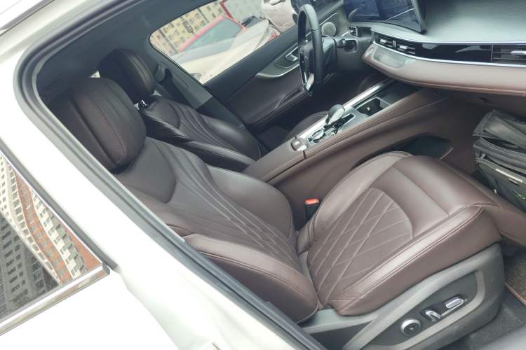 Used Chery Tiggo 8 PRO 2024 Champion Edition 390T Two-Wheel Drive Aoshi Version 5 Seats
