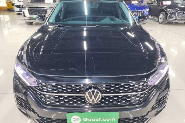 Used Volkswagen Passat 2024 380TSI Starry Dragon Edition