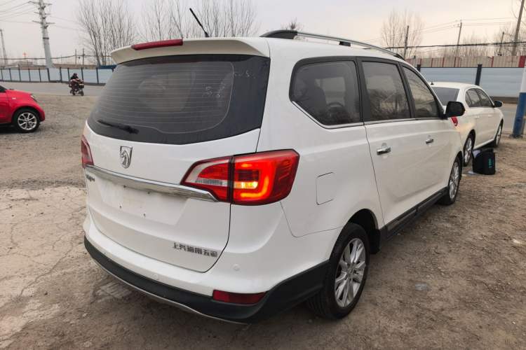 Used Baojun 730 2016 1.5L Manual Comfort Version 7 Seats China V Emission Standard