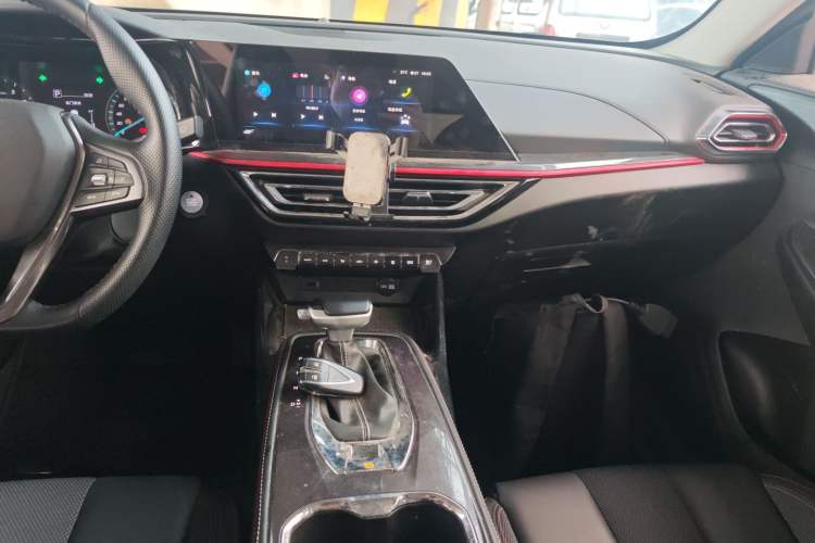 Used Oshan X5 2023 Enjoy Edition 1.5T DCT Luxury Model
