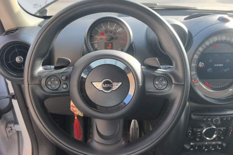 Used  Countryman 2014 1.6T COOPER S
